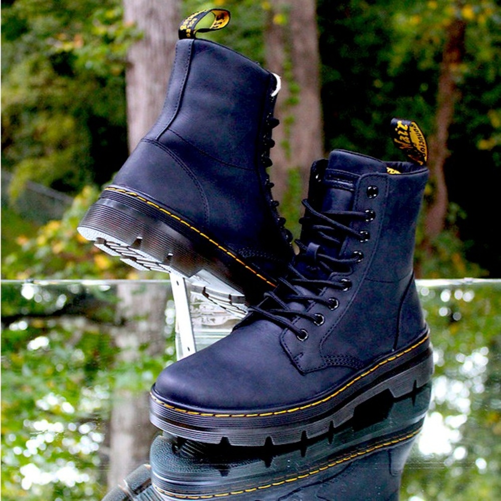 DR. MARTENS COMBS LEATHER CASUAL BOOTS - Picture 15 of 16